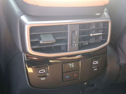 Used 2024 Lexus RX 350 Premium image 11