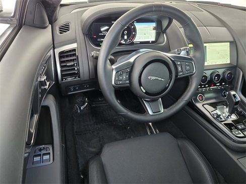 Used 2024 Jaguar F-TYPE R-Dynamic image 11