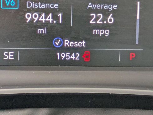 Used 2025 Cadillac XT5 Premium Luxury image 21