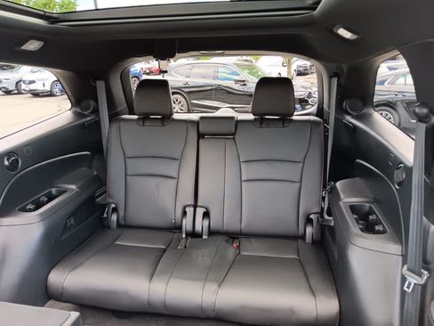 Used 2021 Honda Pilot Black Edition image 17