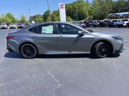 New 2026 Toyota Camry SE image 2