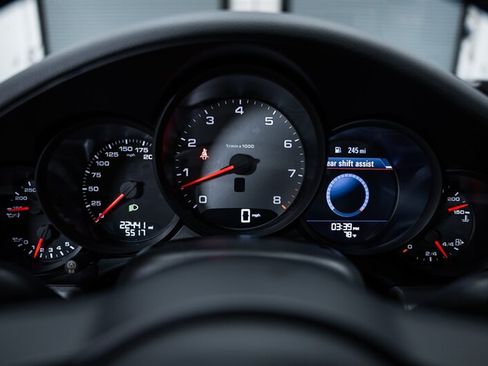 Used 2017 Porsche 911 Carrera S RWD image 17