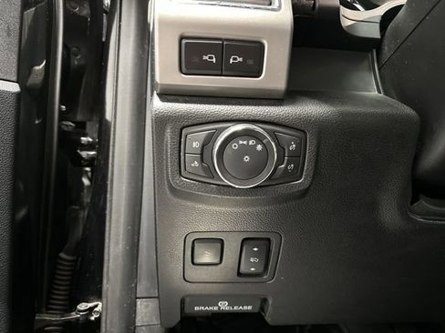 Used 2017 Ford F250 Lariat w/ Lariat Ultimate Package image 26