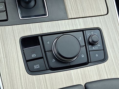 Certified 2024 MAZDA CX-90 Plug-In Hybrid w/ Premium Pkg image 29