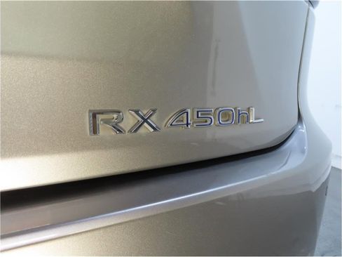 Used 2018 Lexus RX 450hL Luxury image 30