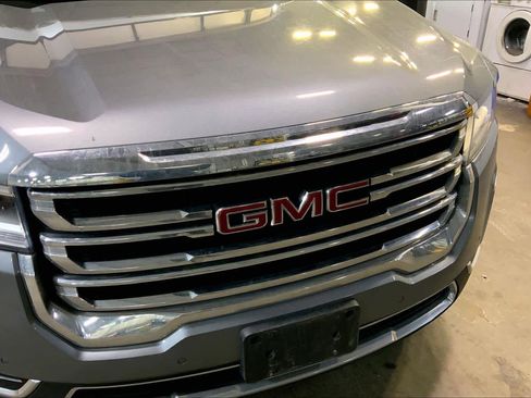 Used 2021 GMC Acadia SLE w/ Driver Convenience Package image 29