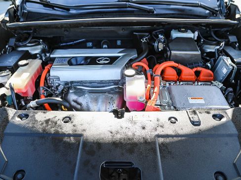 Used 2018 Lexus NX 300h 300h w/ Premium Package image 26