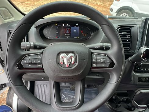 Used 2025 RAM ProMaster 2500 w/ Premium Convenience Group image 22