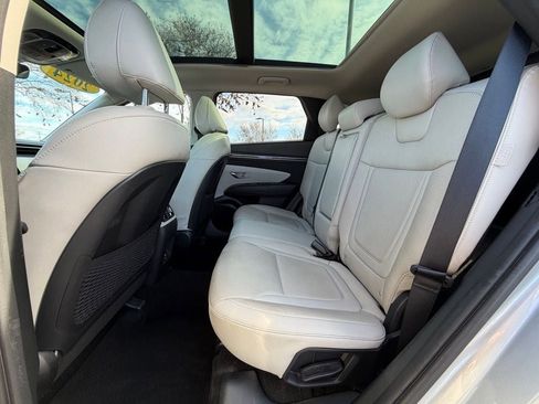 Used 2024 Hyundai Tucson Limited image 32