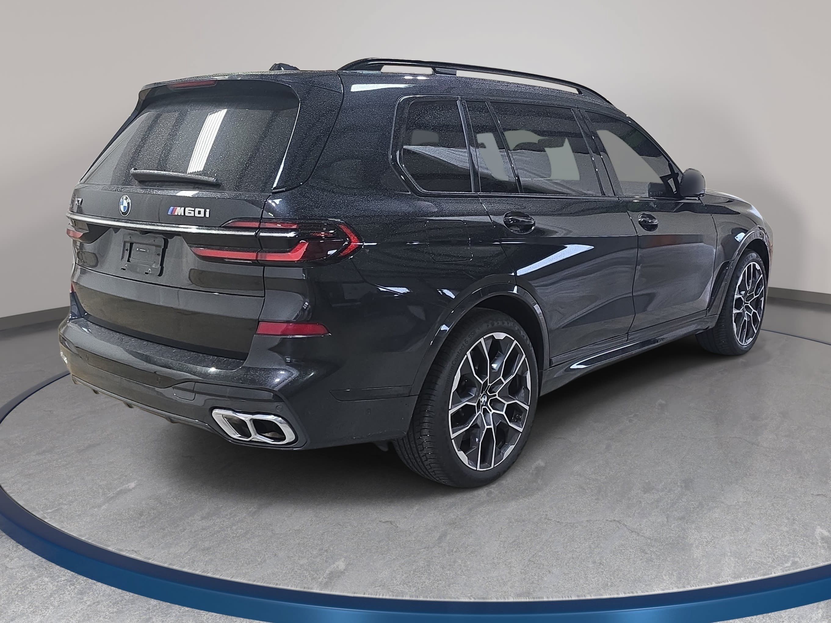 Used 2024 BMW X7 M60i w/ Climate Comfort Package AWD/4WD image 6