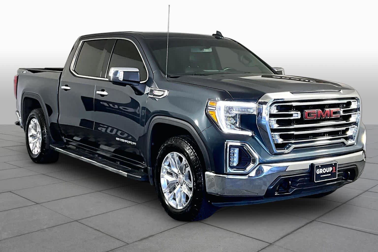 Used 2022 GMC Sierra 1500 SLT AWD/4WD image 3