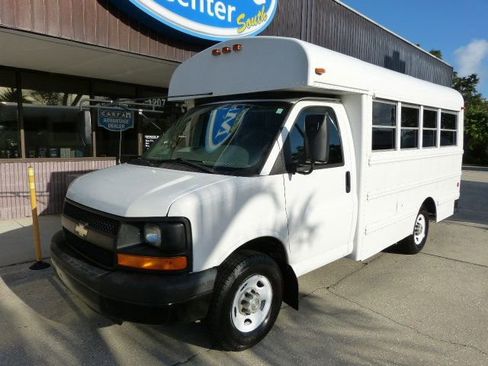 Used 2007 Chevrolet Express 3500 w/ School Bus Package image 2