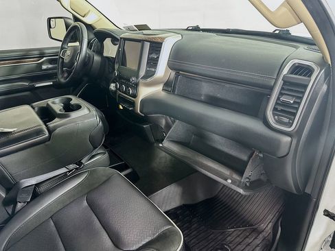 Used 2020 RAM 1500 Laramie image 31