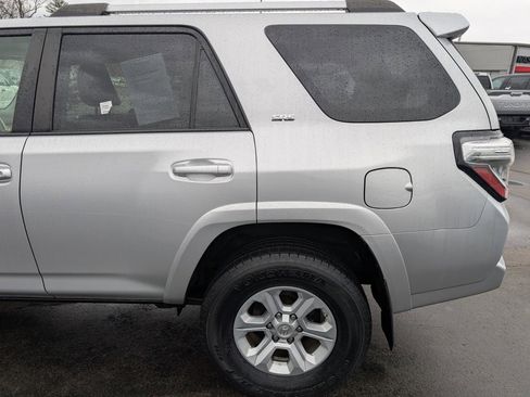 Certified 2021 Toyota 4Runner SR5 Premium w/ Moonroof Package image 4