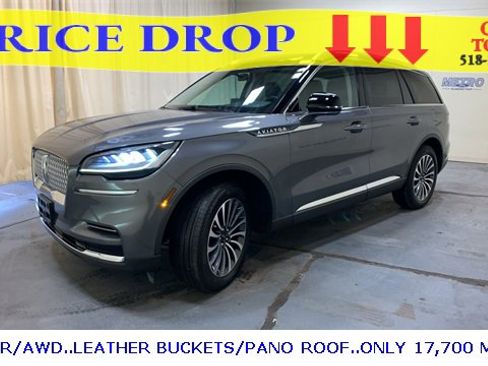 Used 2023 Lincoln Aviator AWD w/ Premium Package image 7