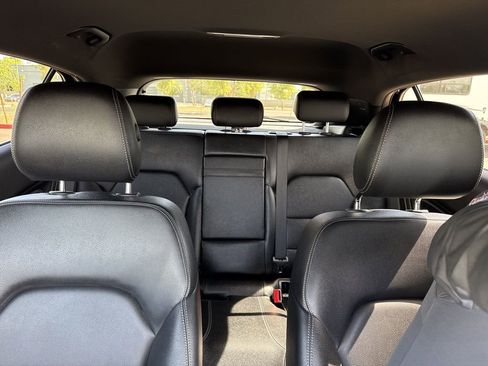 Used 2018 Mercedes-Benz GLA 250 4MATIC w/ Convenience Package image 12