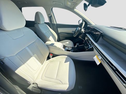 New 2026 Hyundai Tucson SEL FWD image 21