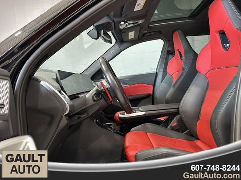 Certified 2024 BMW X1 M35i w/ Premium Package image 12