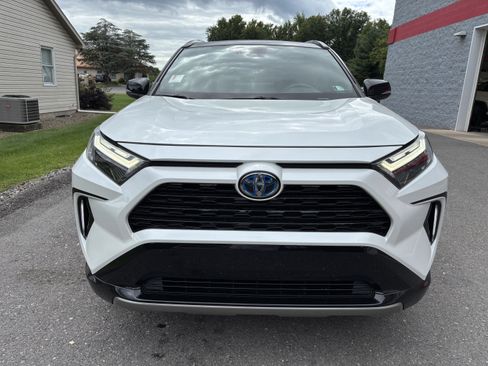 Used 2024 Toyota RAV4 XSE w/ Weather Package AWD/4WD image 9