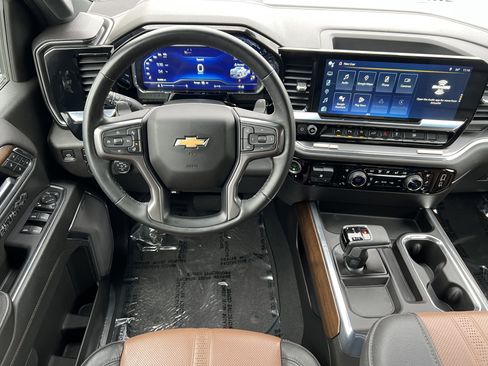 Used 2023 Chevrolet Silverado 1500 High Country w/ Max Trailering Package image 31