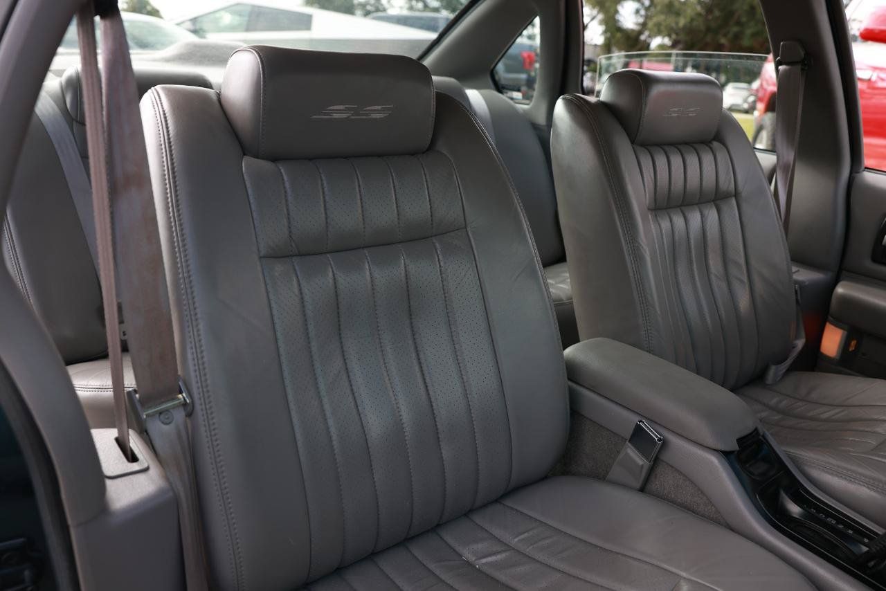 Used 1996 Chevrolet Caprice SS RWD image 18