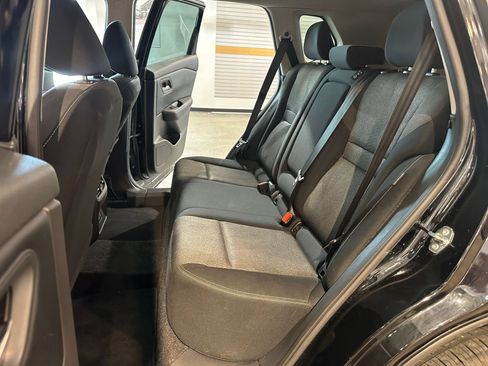 Used 2025 Nissan Rogue SV FWD image 27