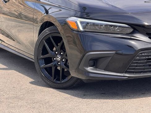 Used 2023 Honda Civic Sport image 4