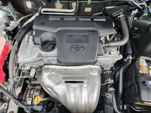 Used 2014 Toyota RAV4 Limited w/ Technology Package AWD/4WD image 34