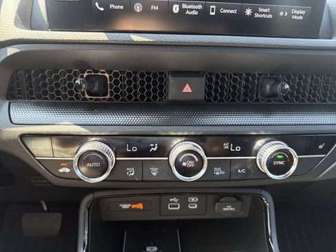 Used 2025 Honda CR-V Sport-L image 31