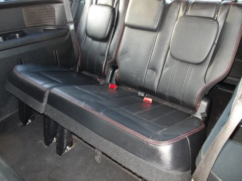 Used 2014 Dodge Grand Caravan R/T w/ Driver Convenience Group image 22