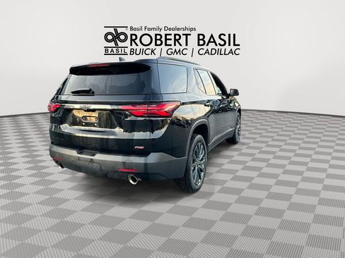 Used 2023 Chevrolet Traverse RS AWD/4WD image 8