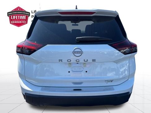 New 2026 Nissan Rogue SV FWD image 6