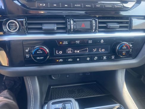 Certified 2024 Nissan Pathfinder Platinum w/ Cargo Package AWD/4WD image 57