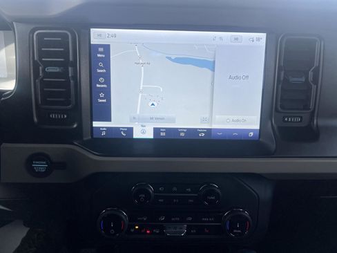 Used 2022 Ford Bronco Wildtrak image 19