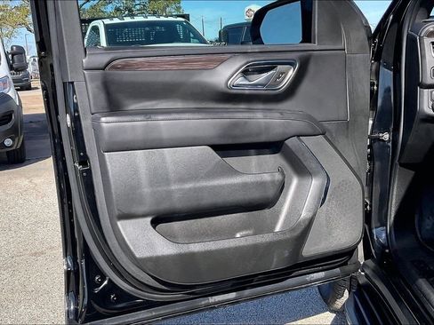 Used 2024 Chevrolet Tahoe LS w/ Driver Alert Package RWD image 17