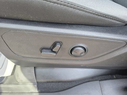 Used 2025 RAM 1500 Big Horn AWD/4WD image 26