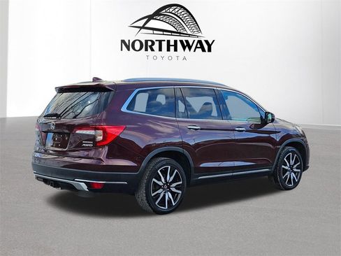Used 2020 Honda Pilot Touring image 4