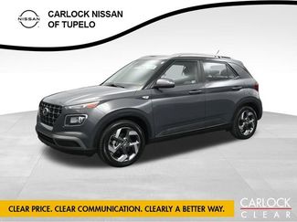 Used 2024 Hyundai Venue SEL FWD video 1