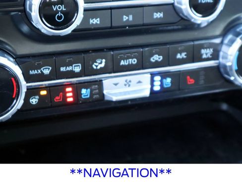 Used 2023 Ford F150 Lariat AWD/4WD image 10