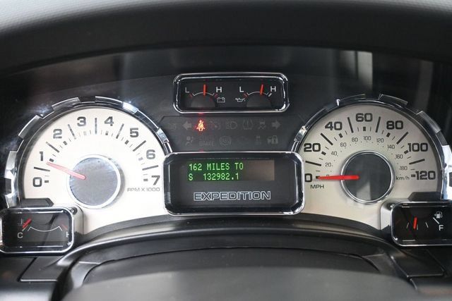 Used 2014 Ford Expedition Limited w/ Equipment Group 301A AWD/4WD image 9