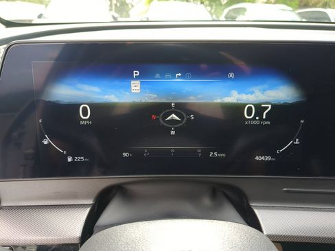 Used 2023 Kia Sportage SX FWD image 31