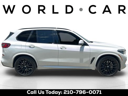 Used 2022 BMW X5 M50i w/ Executive Package AWD/4WD image 2
