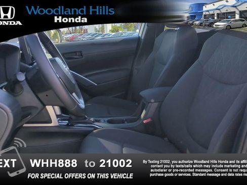 Used 2023 Toyota Corolla Cross LE w/ Moonroof Package FWD image 19