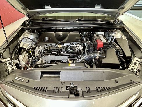 Used 2021 Toyota Camry XSE AWD/4WD image 15
