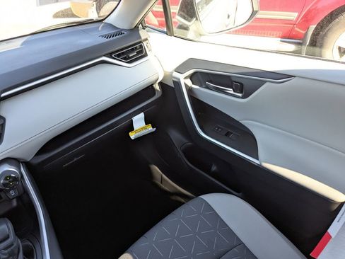 New 2025 Toyota RAV4 XLE w/ Convenience Package image 16