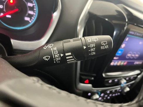 Used 2021 Chevrolet Traverse Premier w/ Redline Edition image 67