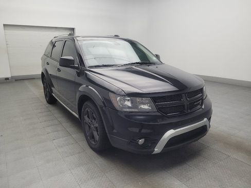 Used 2019 Dodge Journey Crossroad FWD image 13