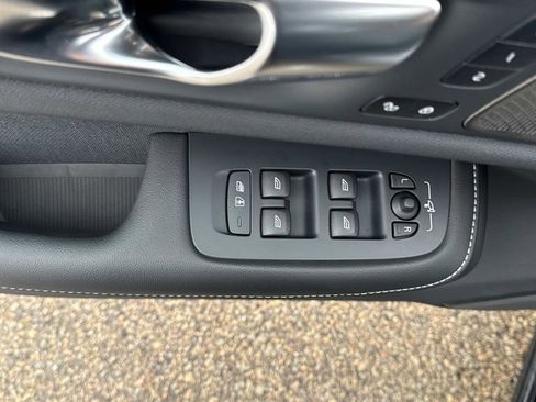 Certified 2024 Volvo S60 T8 Ultimate image 19