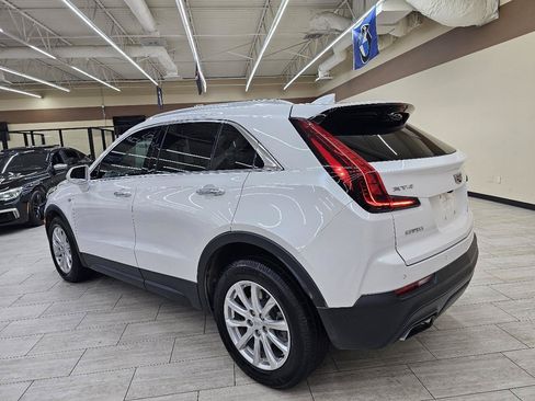 Used 2020 Cadillac XT4 Luxury w/ Cold Weather Package FWD image 8
