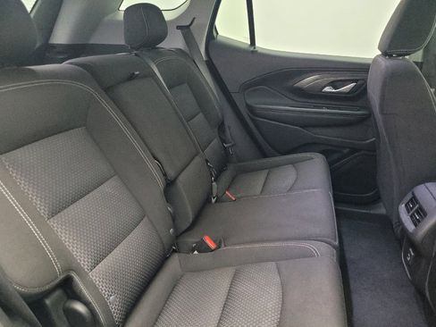 Used 2024 GMC Terrain SLE FWD image 19